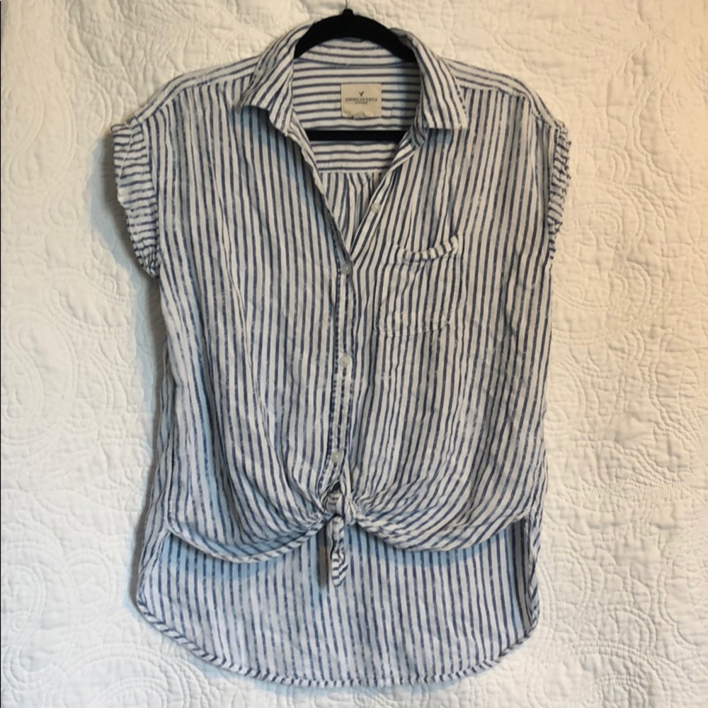 American Eagle button down top size XS